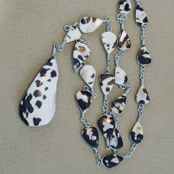 Dalmatian Mother of Pearl Necklace Wire Wrapped Teardrop Pendant 24 Inch Silver - Picture 2 of 12
